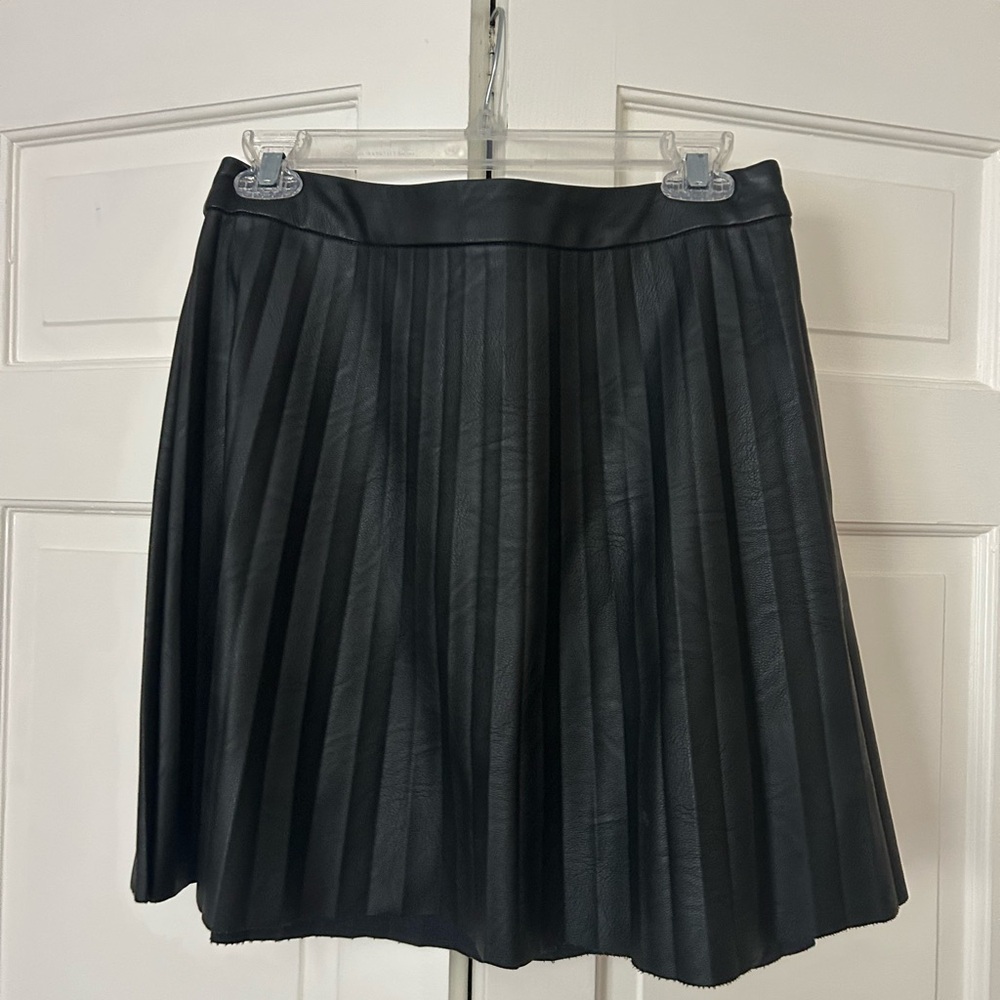 cupcakes & cashmere Black Leather Mini Skirt